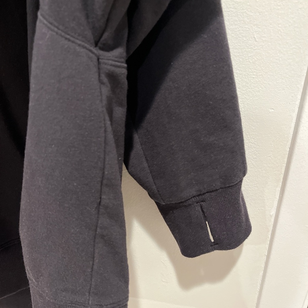 Worn once All in Motion Black Crewneck Sweatshirt - Picture 3 of 3